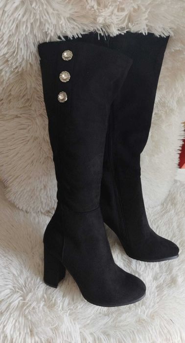 Kozaki Damskie czarne na słupku Nowe