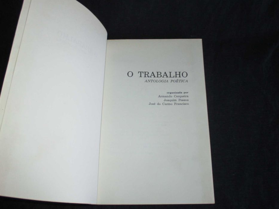 Livro O Trabalho Antologia Poética