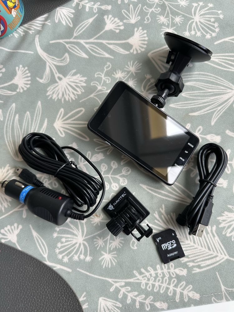 Kamera samochodowa wideorejestrator Navitel CR700