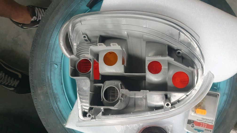 Farolins MHW Opel Corsa B
