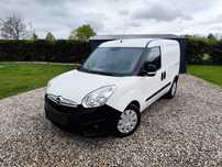 Opel Combo 1.6CDTi 2016r Automat