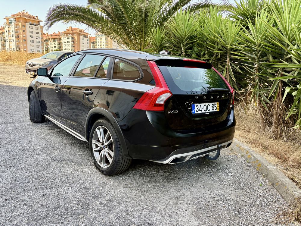 Volvo v60 D4 190cv cross country