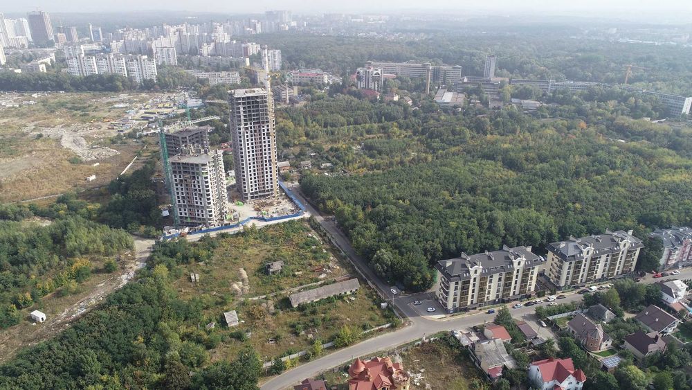 Гатное Теремки Голосеевский р-н  Продам участок 1,26 Га