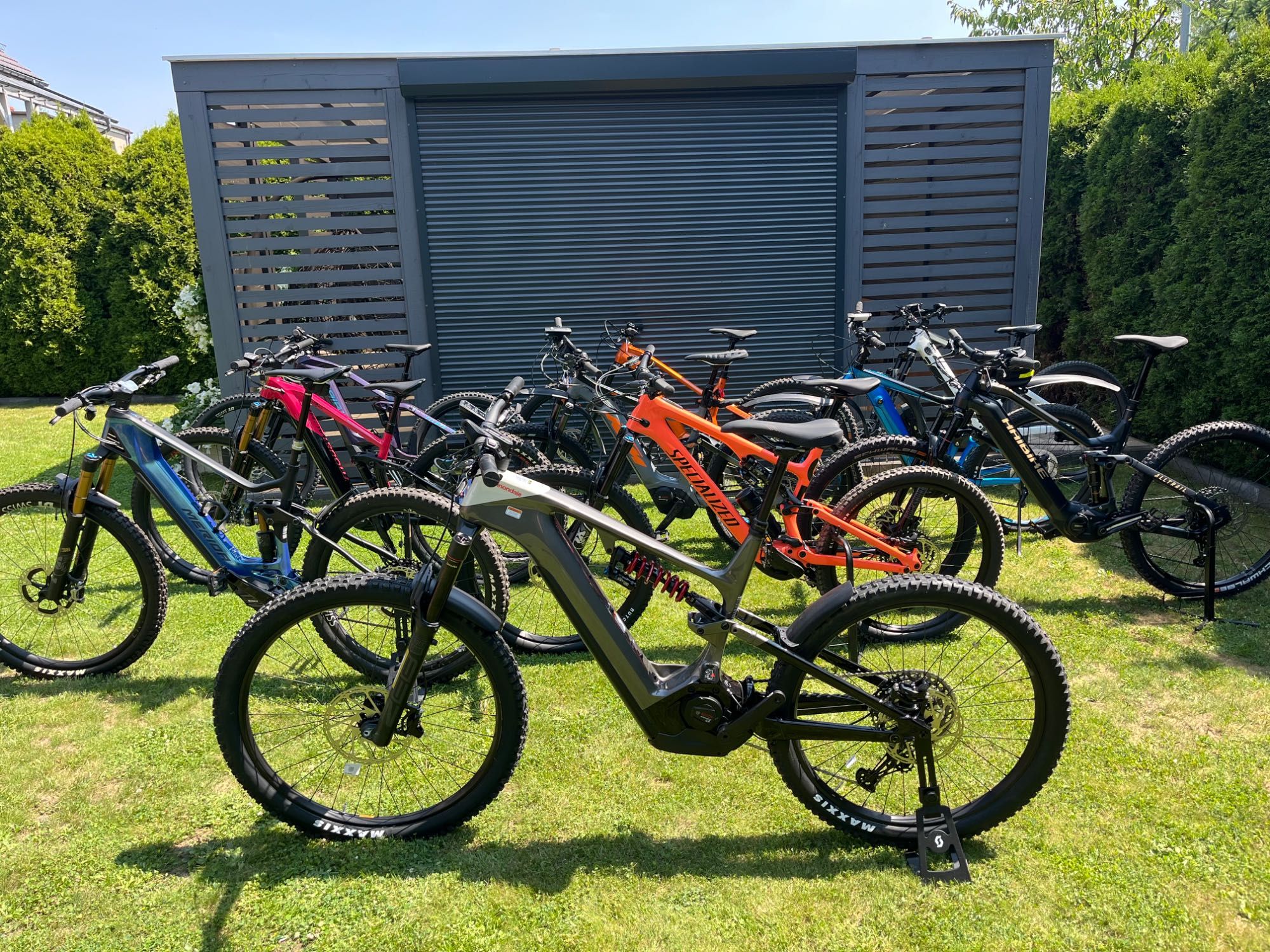 Rower elektryczny Trek