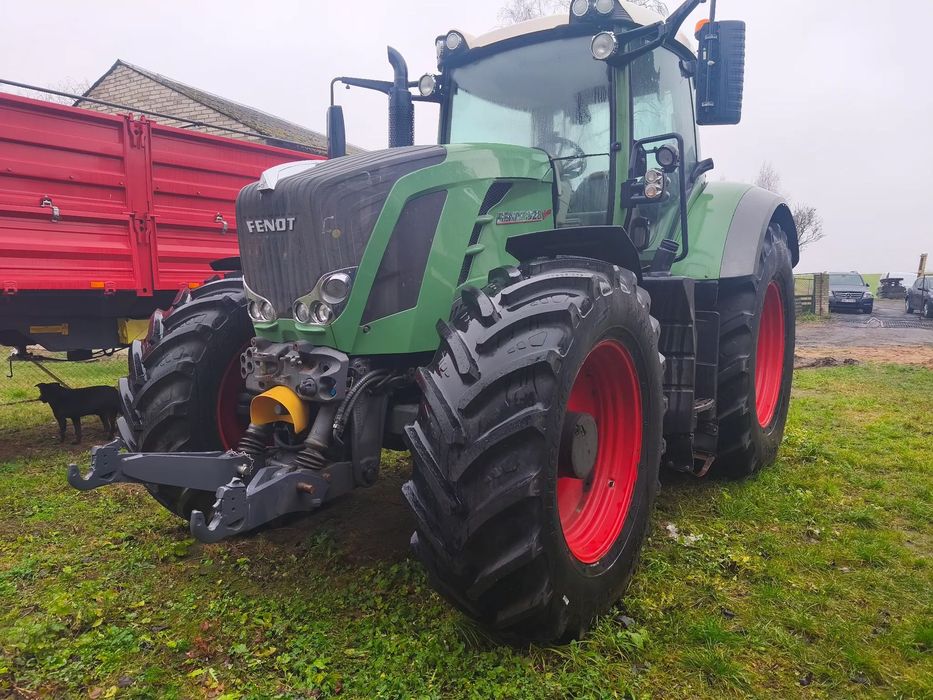 Fendt 828 Vario Profi  Traktor Fendt 828 Vario Profi