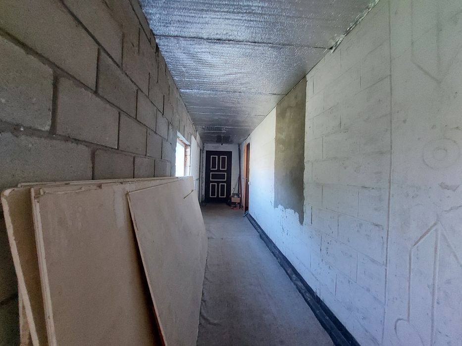 ПРОДАЖА 1/2 ДОМА ПО ПРОУЛ.1й МАРШОВЫЙ о-р "бассейн «МиКомп"