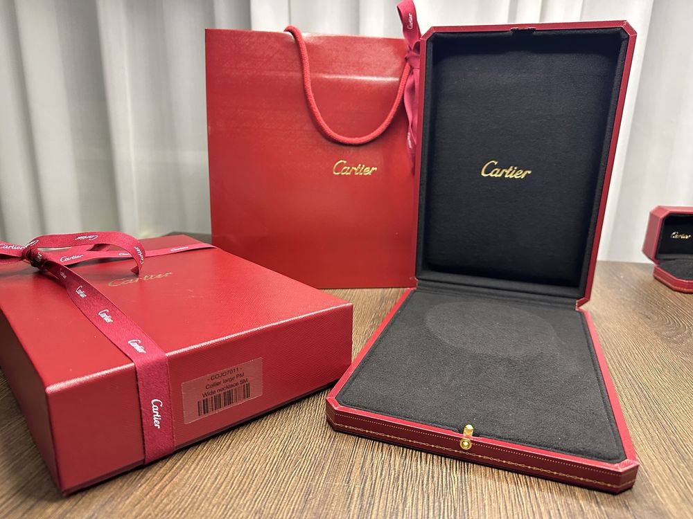 Фірмове пакування  Картьє Cartier під великий підвіс.Новий.