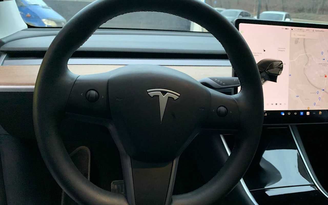 Tesla Model Y 2020