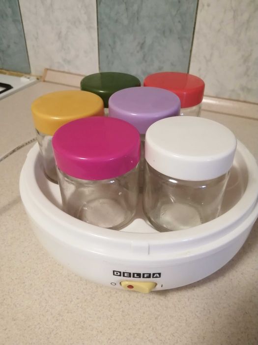 Йогуртниця Delfa