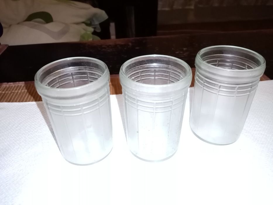 Szklanki musztardówki PRL szt 15