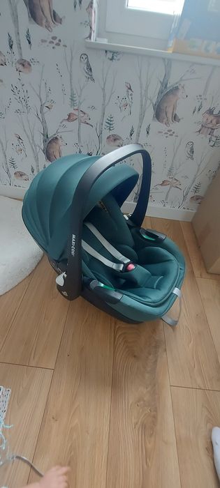 Maxi-Cosi Pebble 360 PRO fotelik samochodowy 0-13 kg / Essential Green