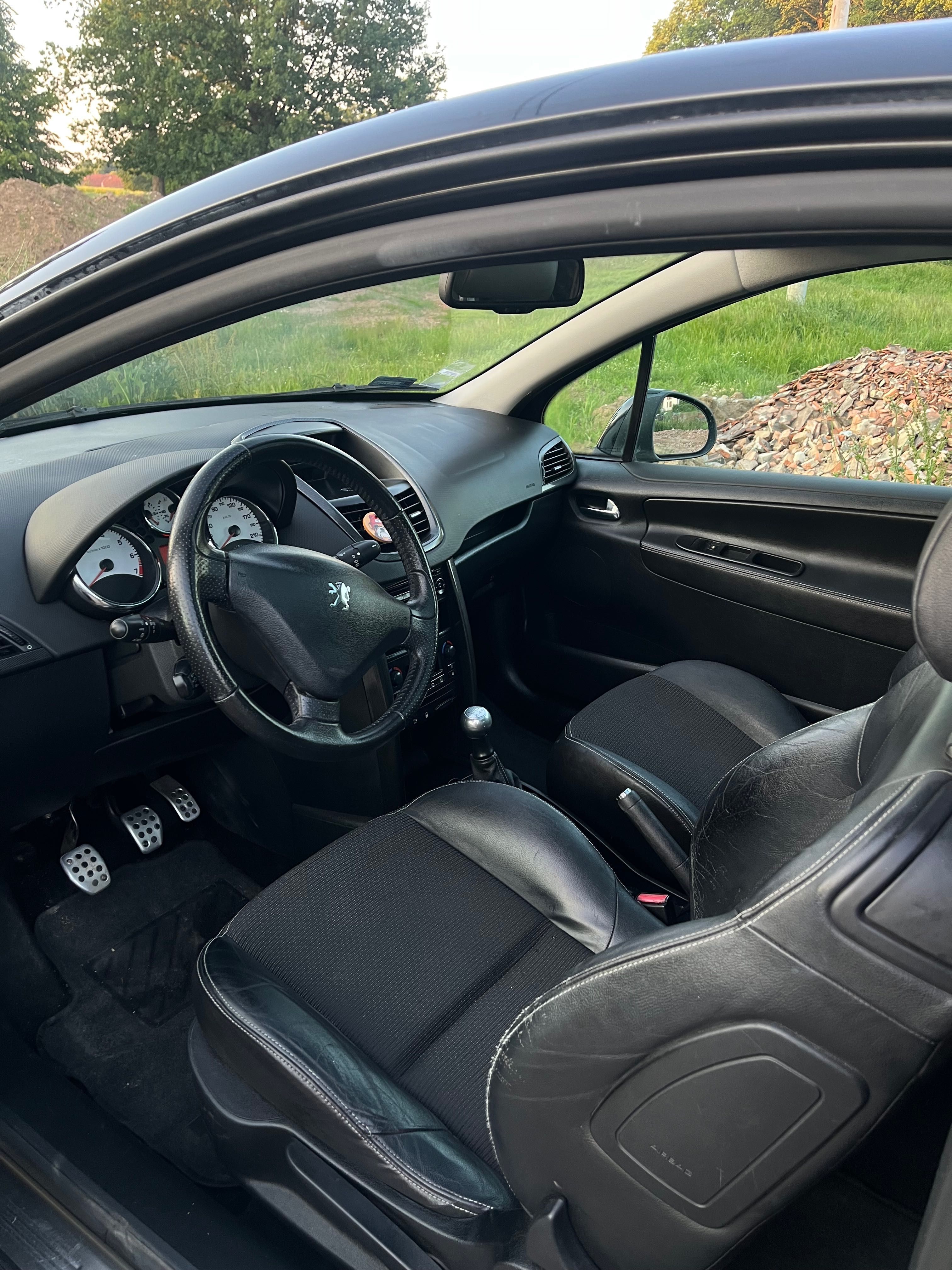 Peugeot 207 rocznik 2006