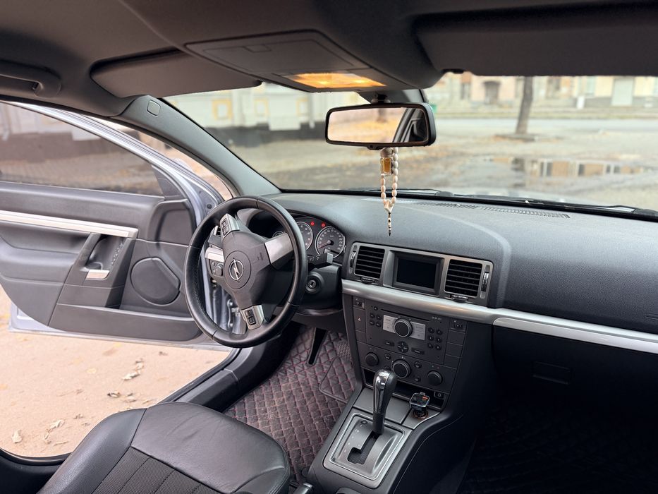 Opel Vectra 2008 2.2 газ/бензин