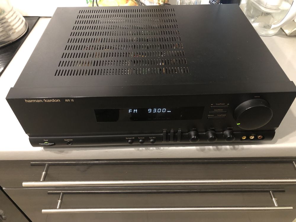 Amplituner Harman kardon AVR 10