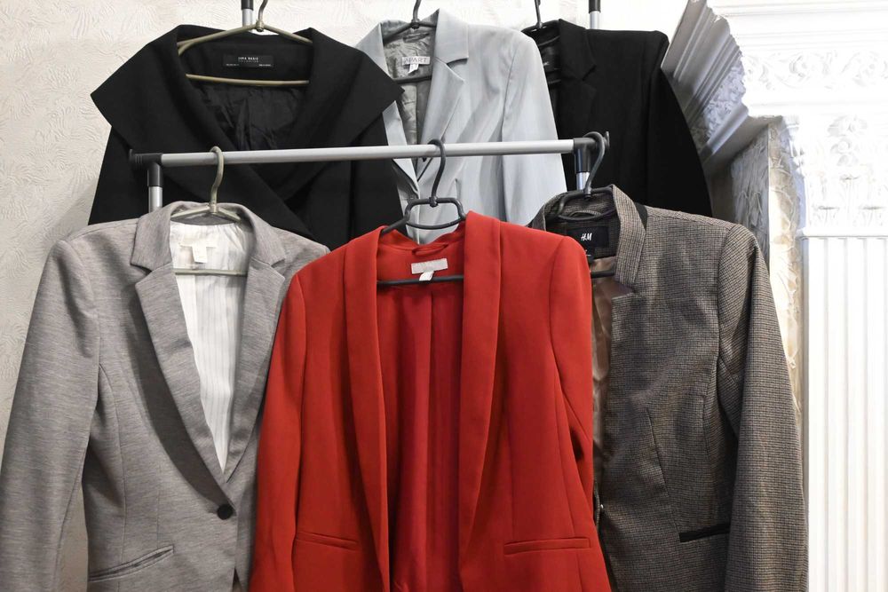 піджаки, жакети, куртки