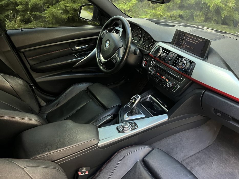 BMW 335I 2012 год