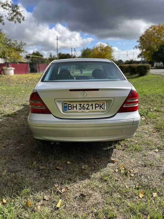 Mrersebec benz c200