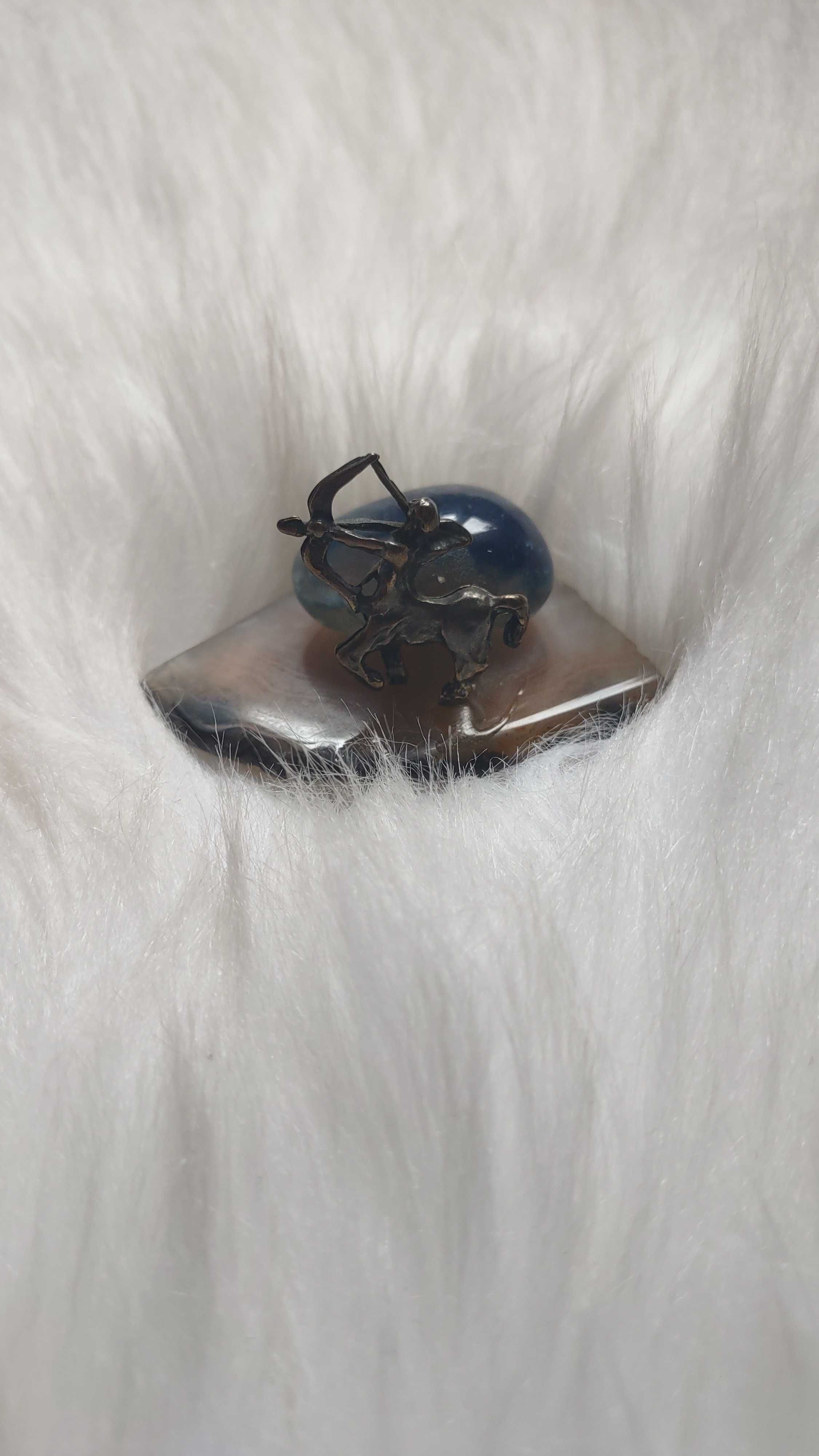 Figurka znak zodiaku Strzelec naturalny kamień