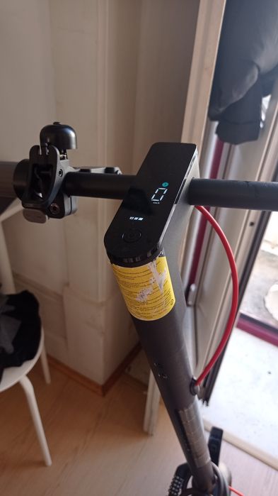 xiaomi Eletric scooter 4 pro + capacete + cadeado