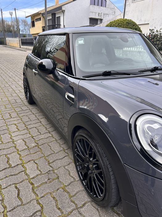 Mini Cooper S Auto Desportiva