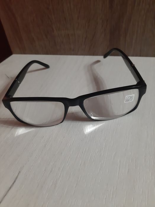 Окуляри для зору + 10