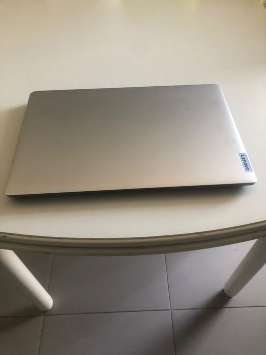 Portátil Lenovo ideapad