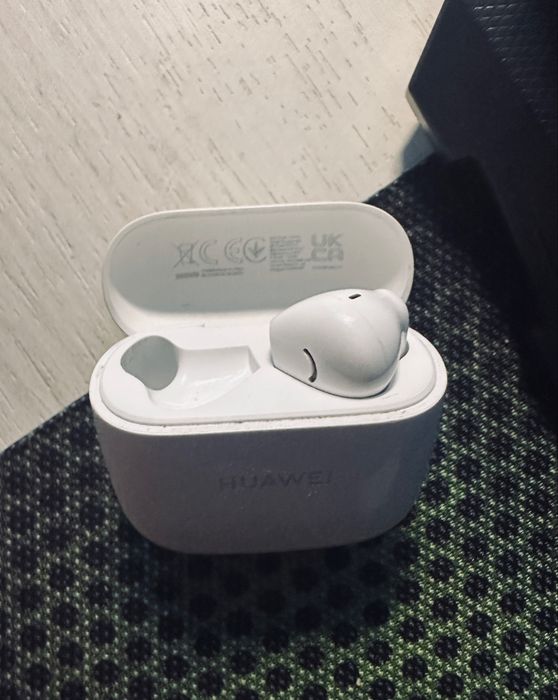 Навушники TWS Huawei Freebuds SE 2