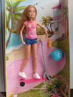 Barbie na hulajnodze