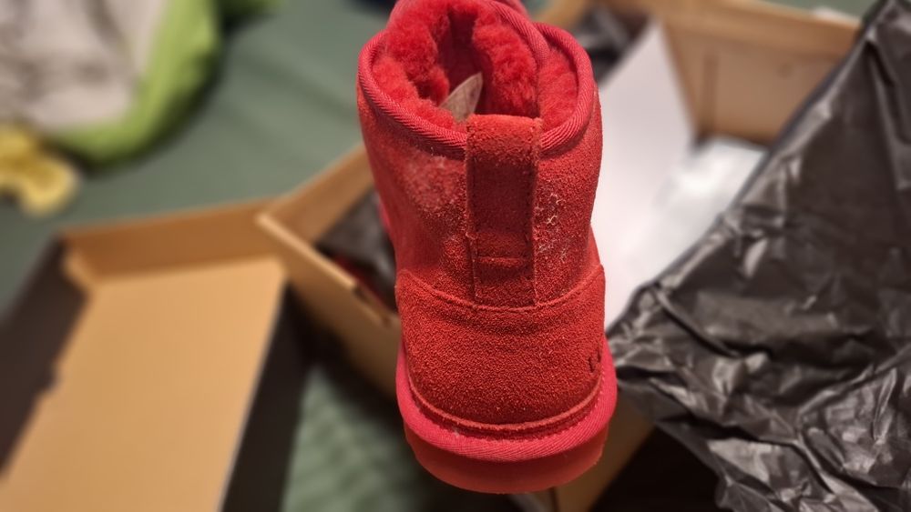 Угги унисекс оригинал.в шикарном красном бархате