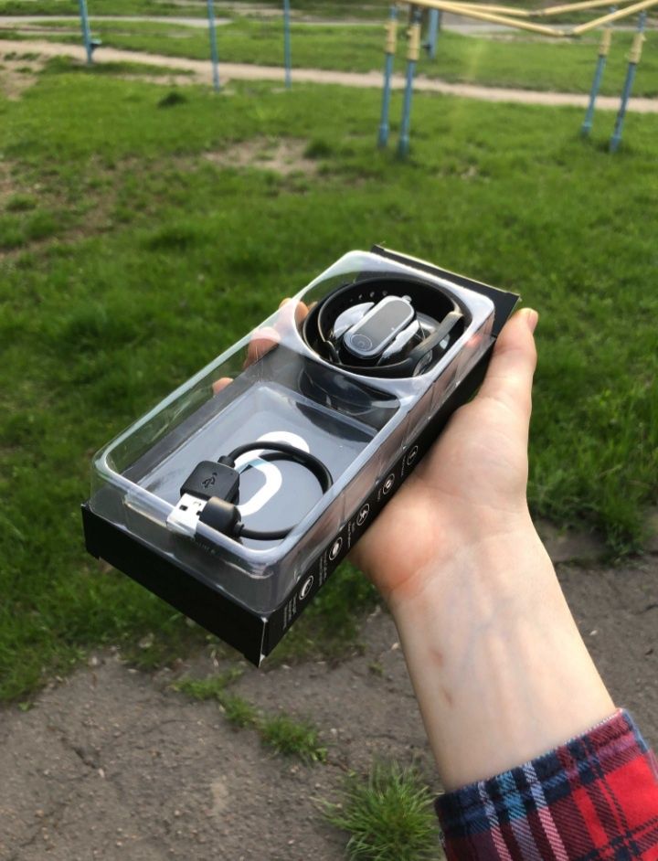 Фітнес-браслет fitpro m6