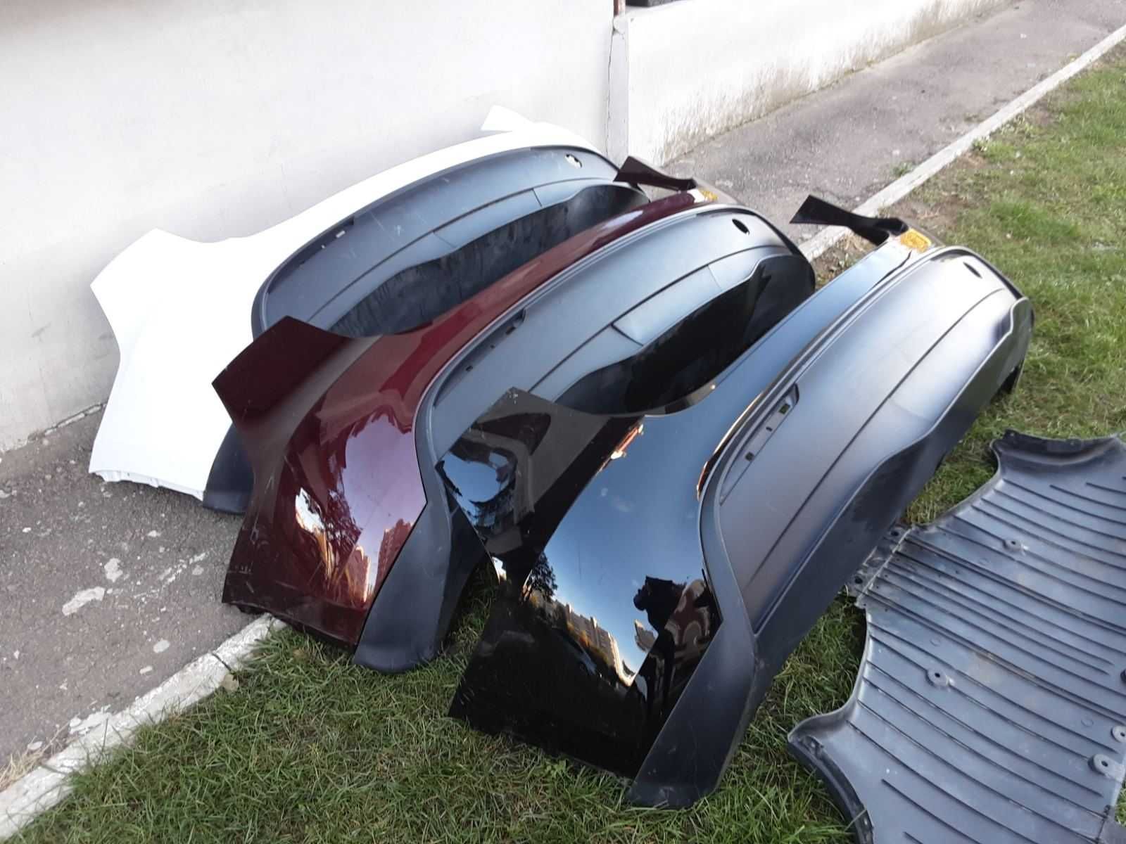 Бампер задній Tesla Model Y
