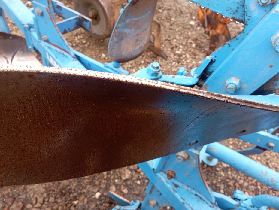 Pług obrotowy Lemken Opal 90  3x30 (Huard 3x40)