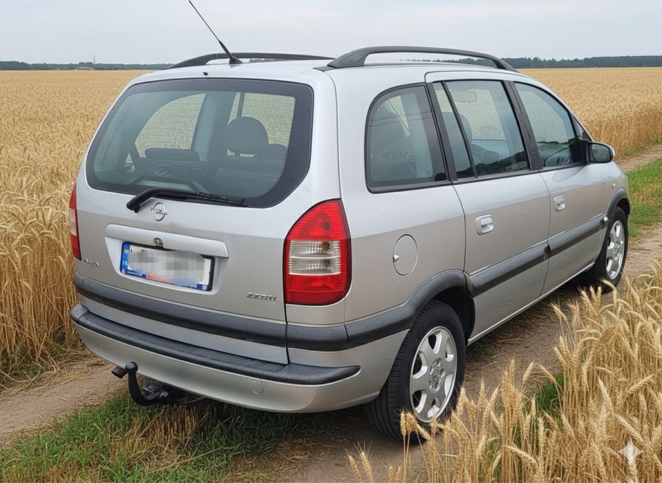 СВІЖПРИГНАНА‼️7місць‼️2.0tdi Нерозмитнена