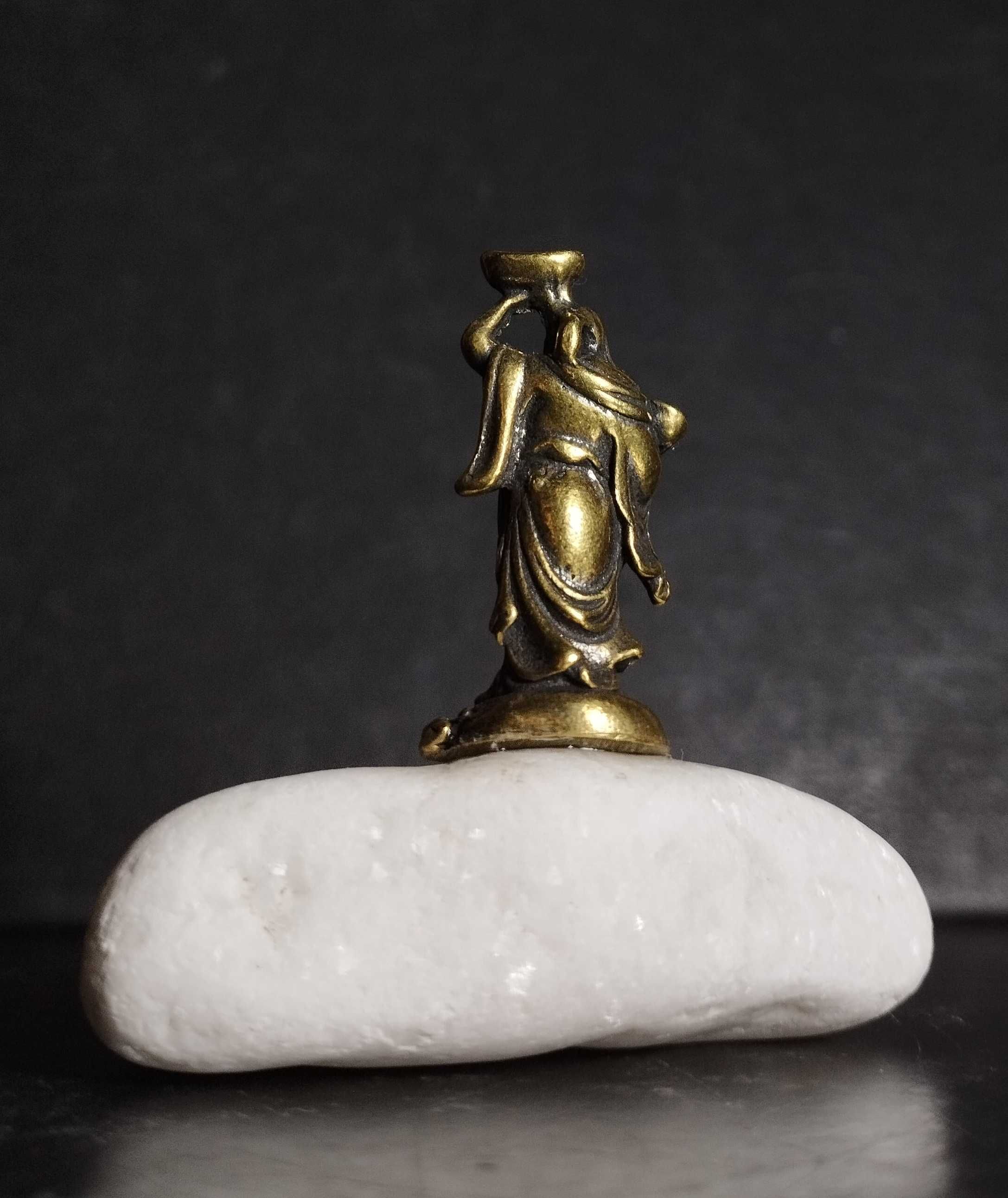 Бронза, камень (снежый кварц), статуетка Будда, оберег в дом