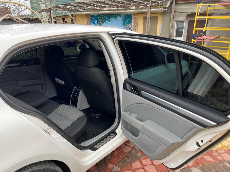 Продам Skoda Suberb 2008 року 1.8 TSI.