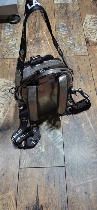 Karl ludzik srebrny plecak torebka 2 w 1 premium logowany