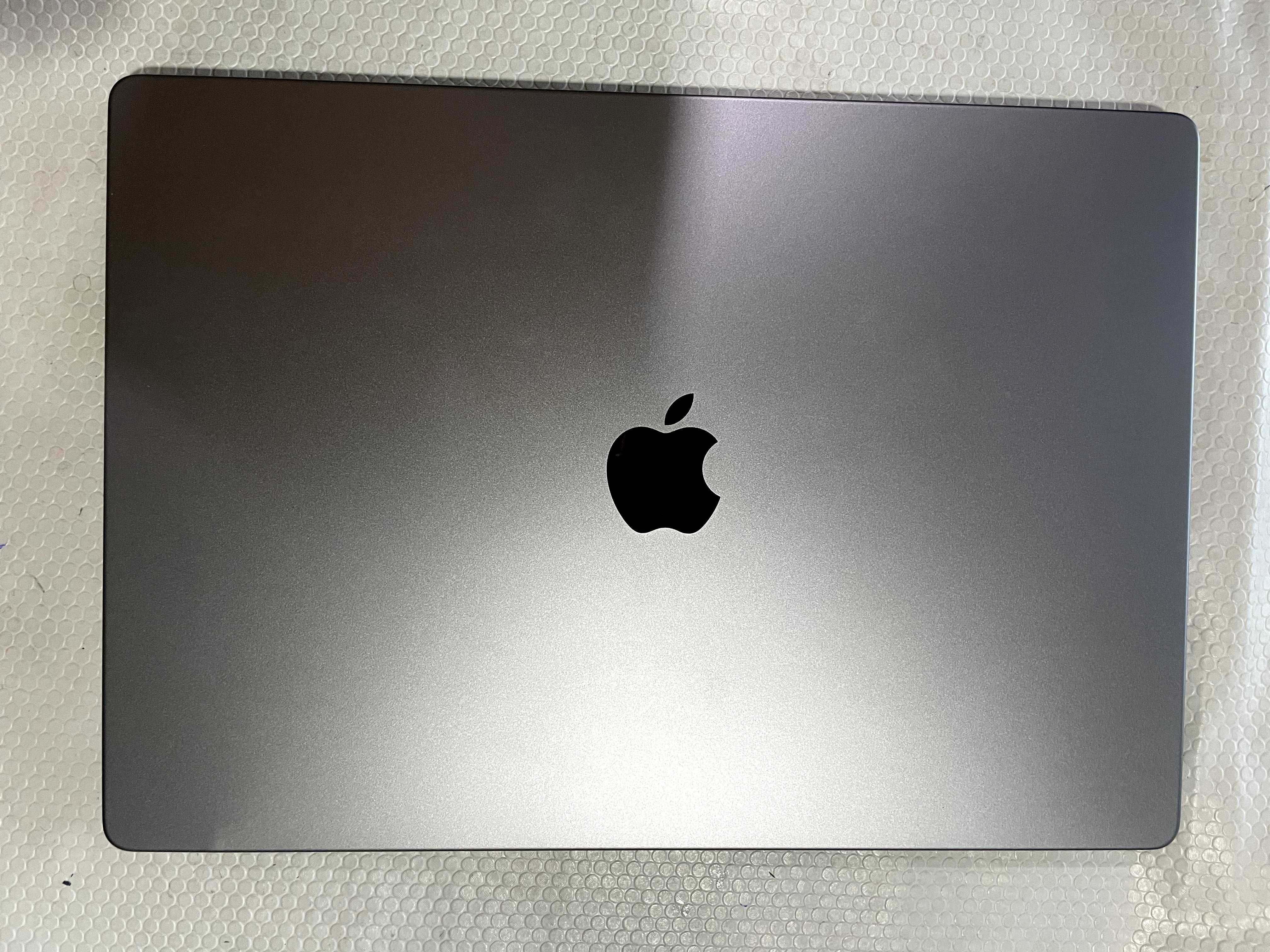 Macbook Pro M1 Max 16' - 32GB RAM - GPU de 32 - 1TB SSD