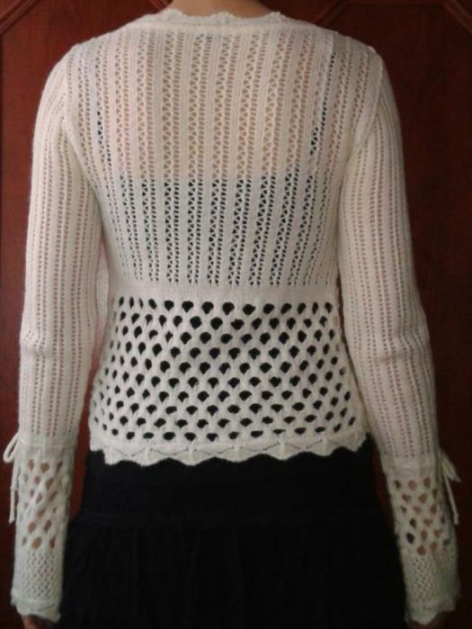 Кофтина xs/s  без гудзиків ажурна