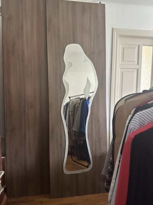 Двері розсувні  до гардеробноі з дзеркалом