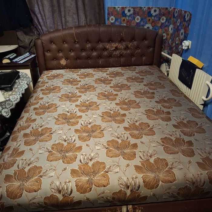Продам огромный диван