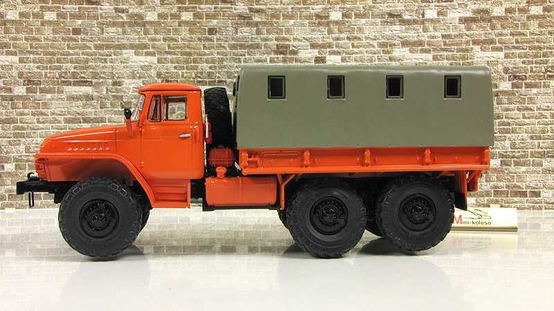 Урал 375Д борт-тент оранжевый - SSM(Start Scale Models)