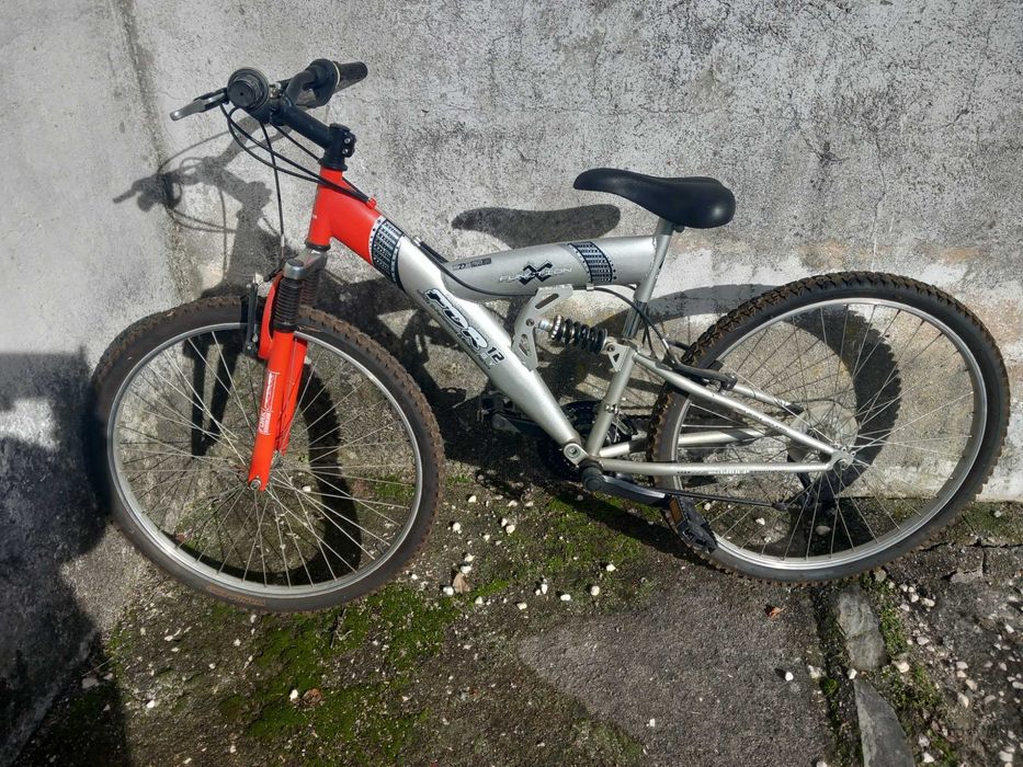 Bicicleta de montanha  pneu 53/55