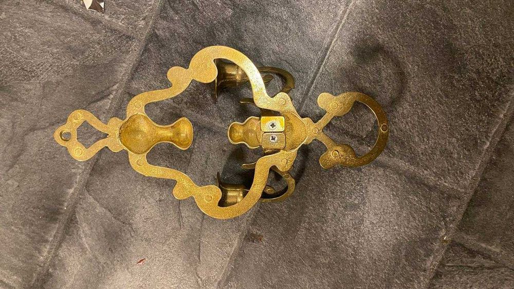 Канделябр на стену бронзовый на 2 свечи