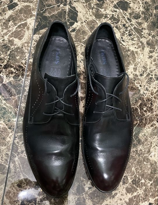 Туфлі класика IKOS