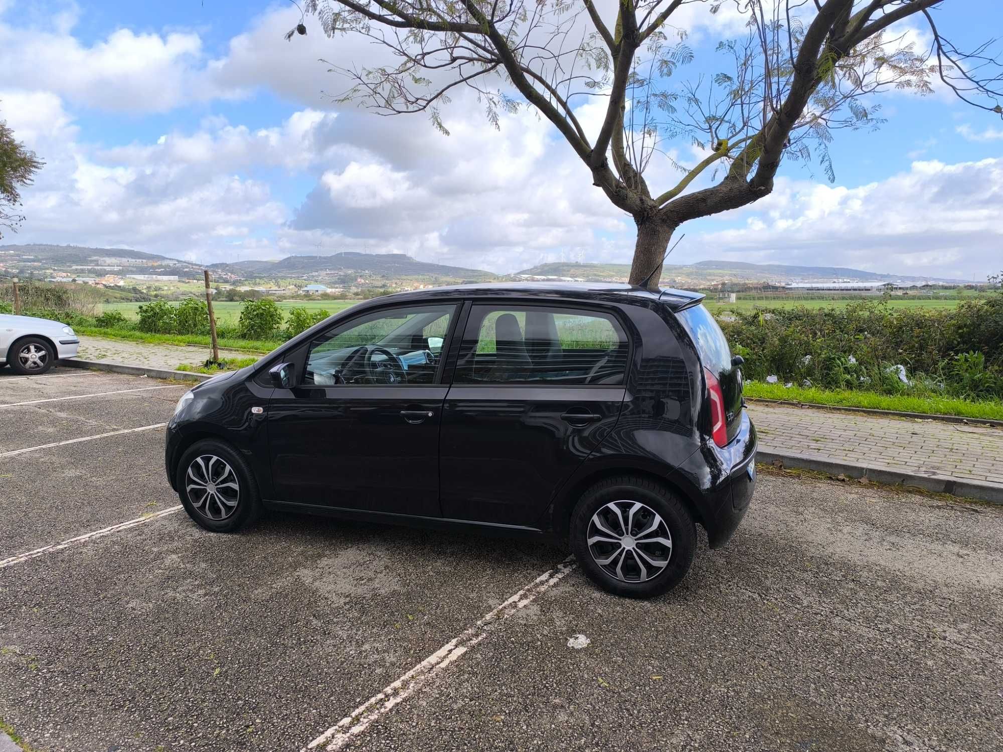 VW Up! 1.0 5 Portas com Ar Condicionado NACIONAL 145.000km
