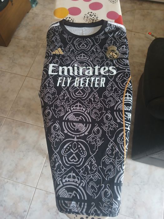Camisola edição especial limitada Real Madrid 2025