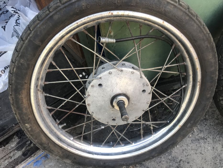 Колеса минск 3.00-18 в сборе цена за два!