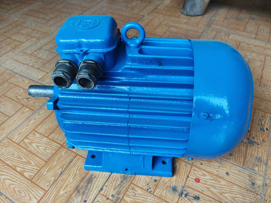 Witam posiadam silnik elektryczny do sprzedania 7,5 kw