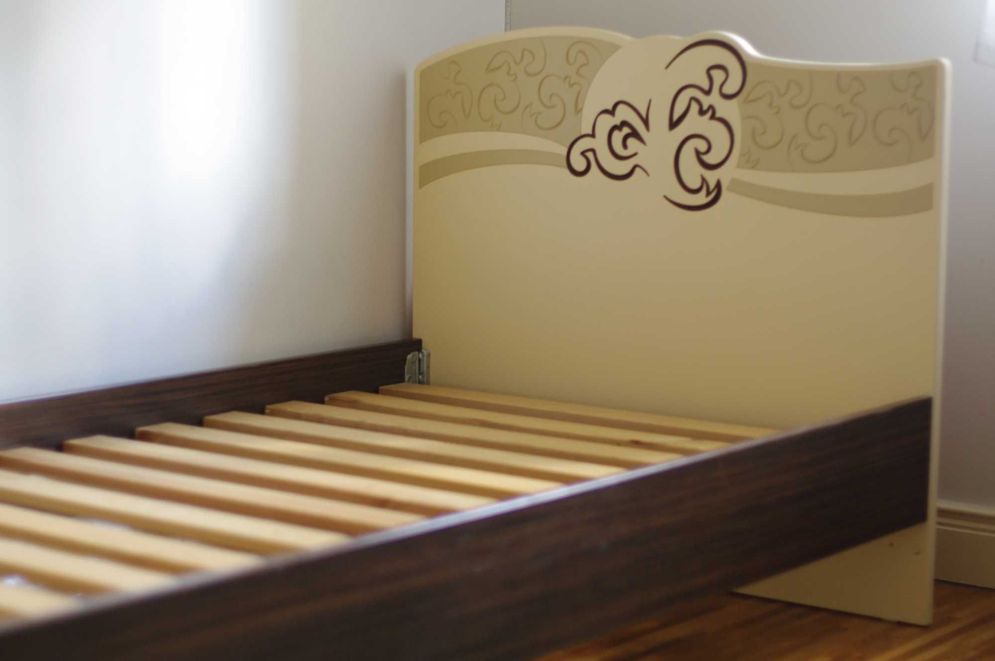 Łóżko Meblik z zestawu Carmel