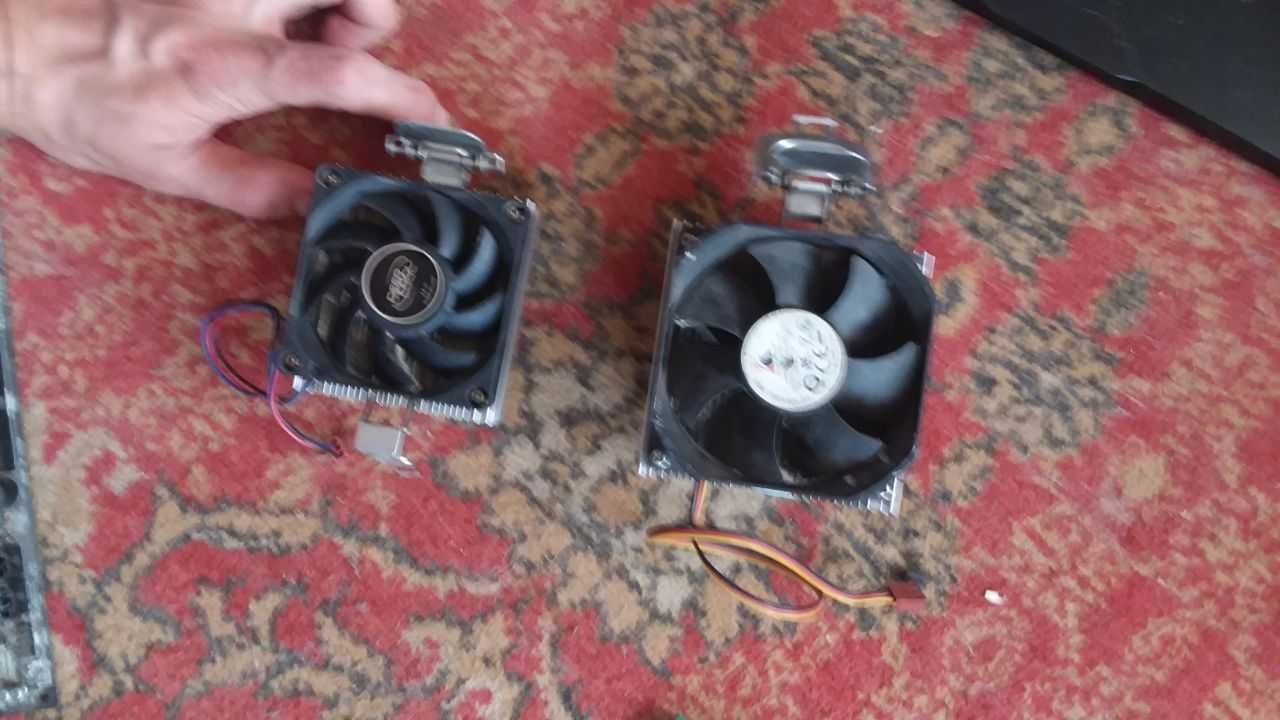 Комплектуючі до Пк.(мамка ам2, ддр2, відеокарти 8600, 9600
